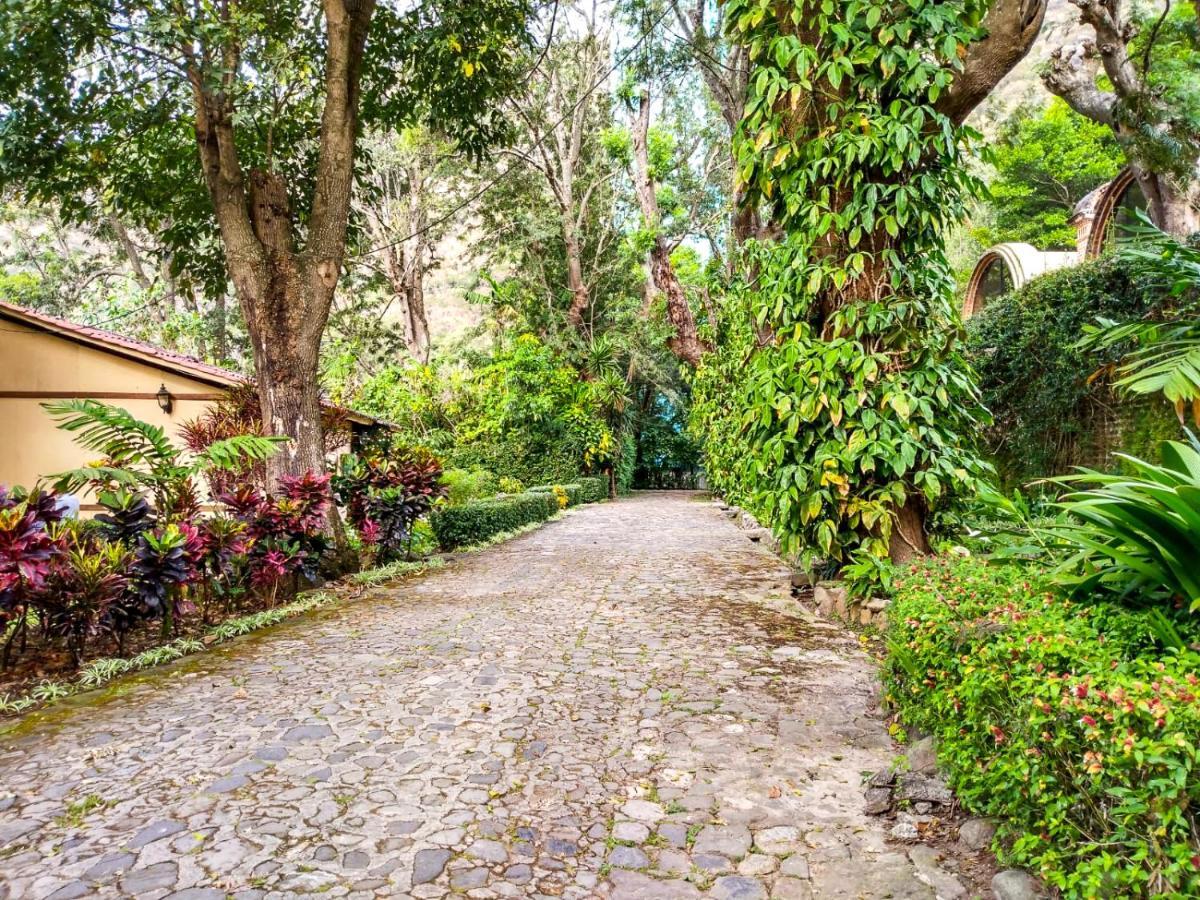 Hotel San Buenaventura De Atitlan Panajachel Exterior foto
